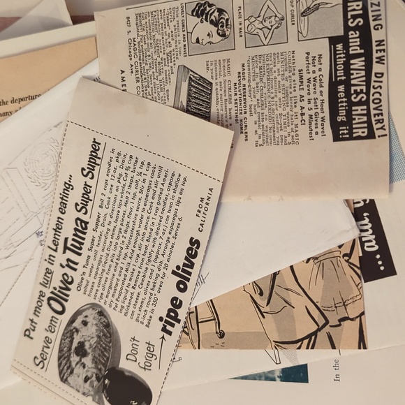 Ephemera Lot Of 50+ Vintage Photos Ads Cards - Picture 9 of 13